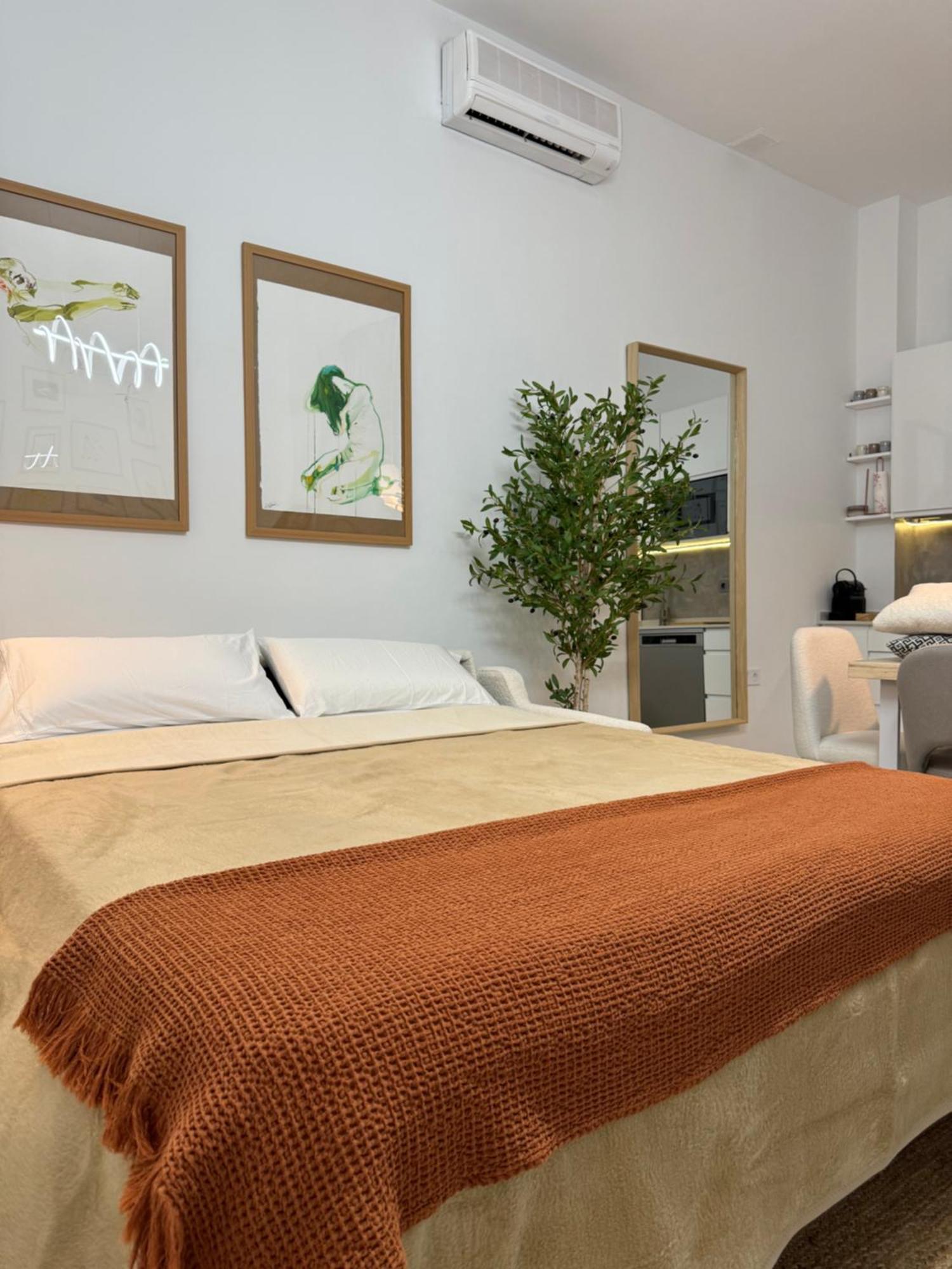 세비야 Casa Boutique Plaza De Armas -Townhouse- 빌라 외부 사진